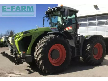 Tractor CLAAS xerion 4200 trac vc TRAC VC