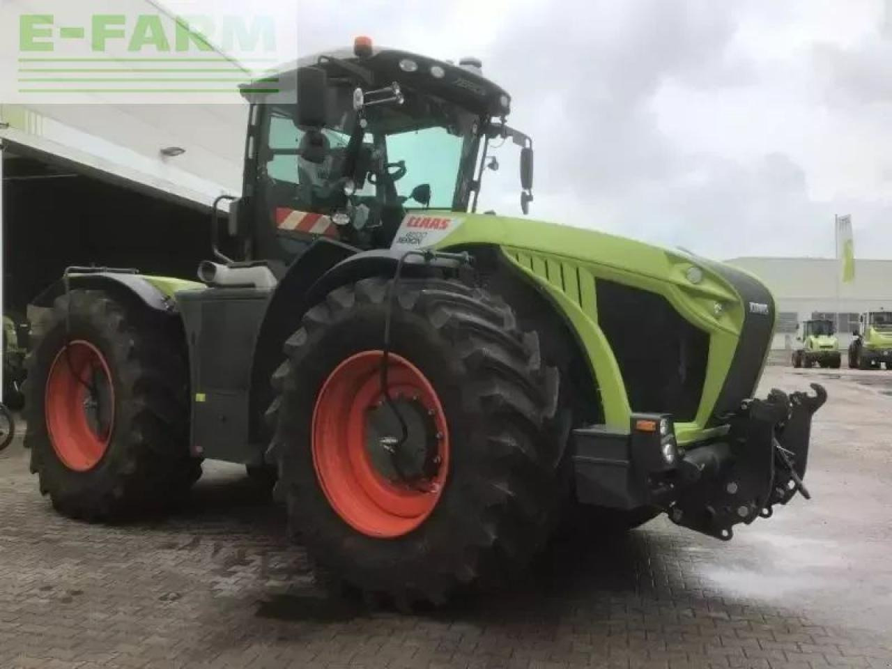 Tractor CLAAS xerion 4200 trac vc TRAC VC