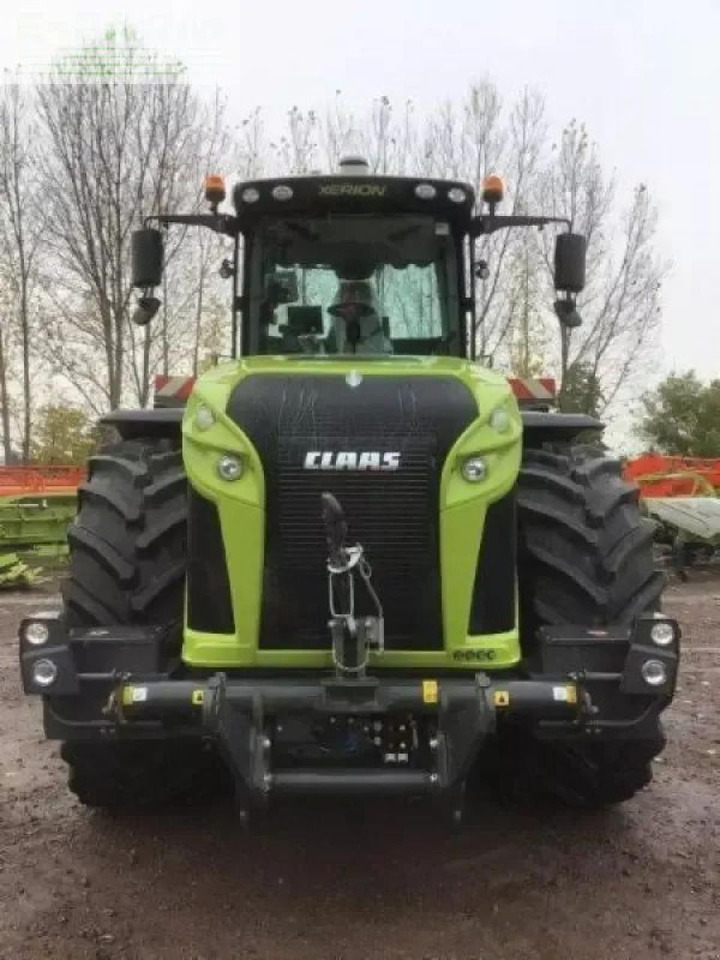 Tractor CLAAS xerion 4200 trac vc TRAC VC