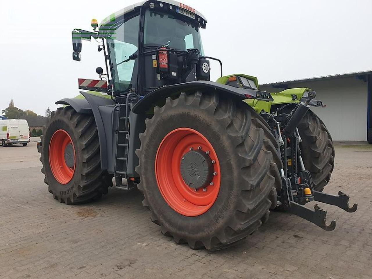 Tractor CLAAS xerion 4200 trac vc + rtk TRAC VC