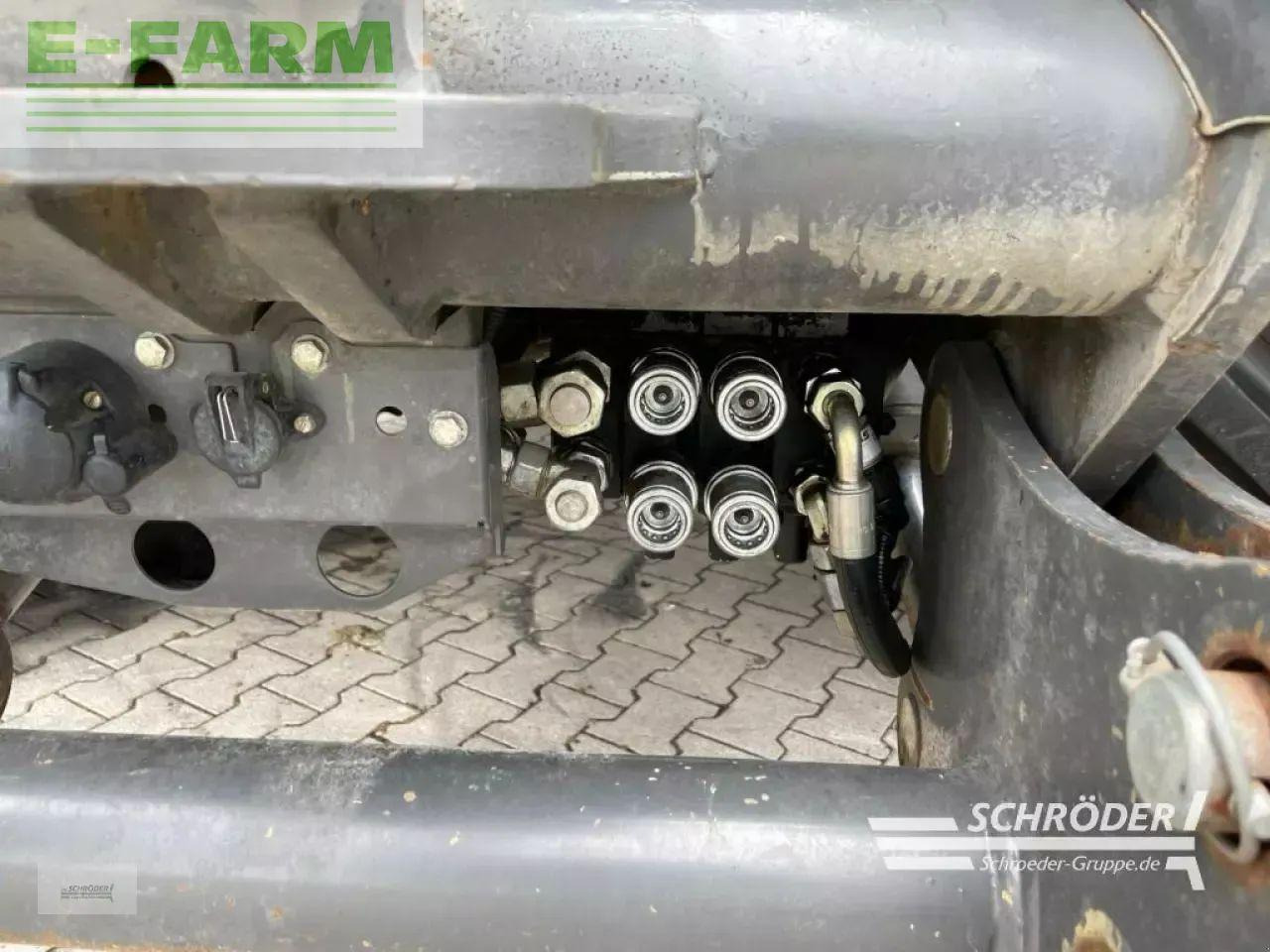 Tractor CLAAS xerion 4500