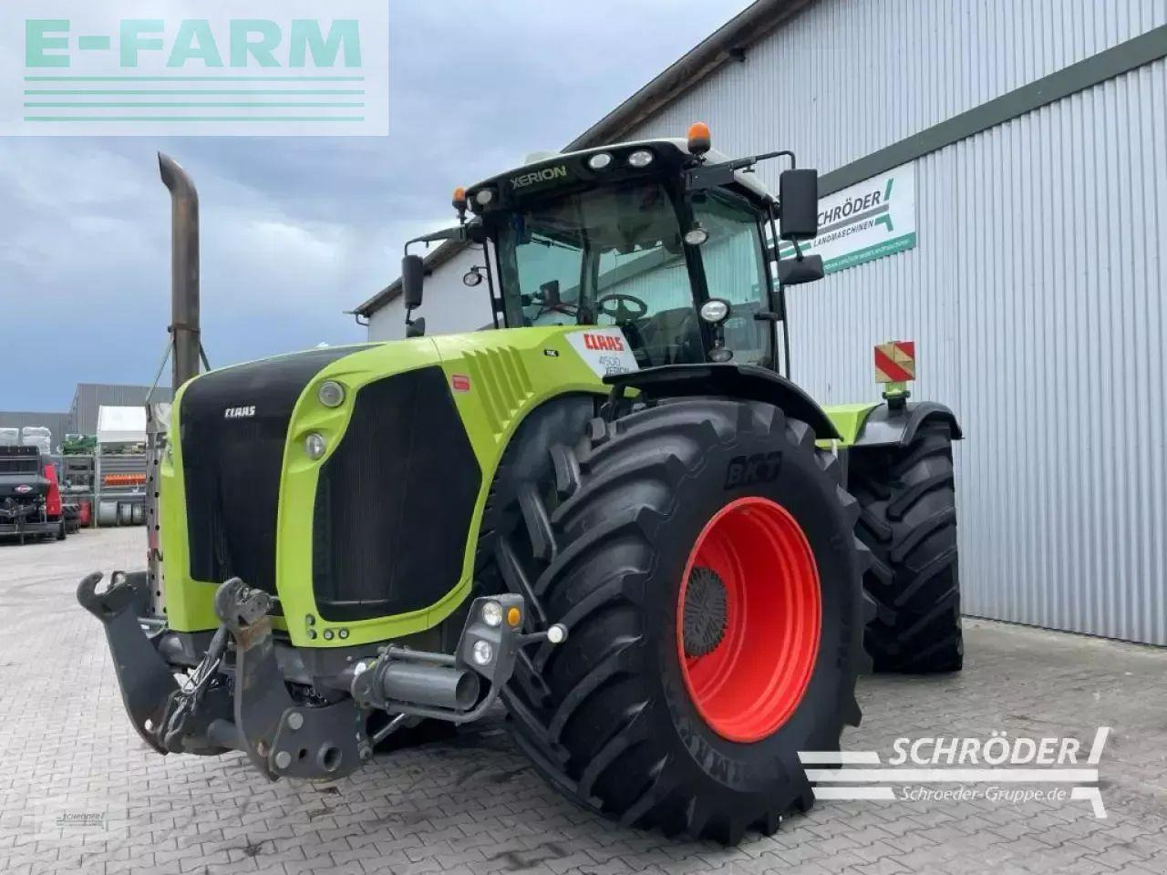 Tractor CLAAS xerion 4500