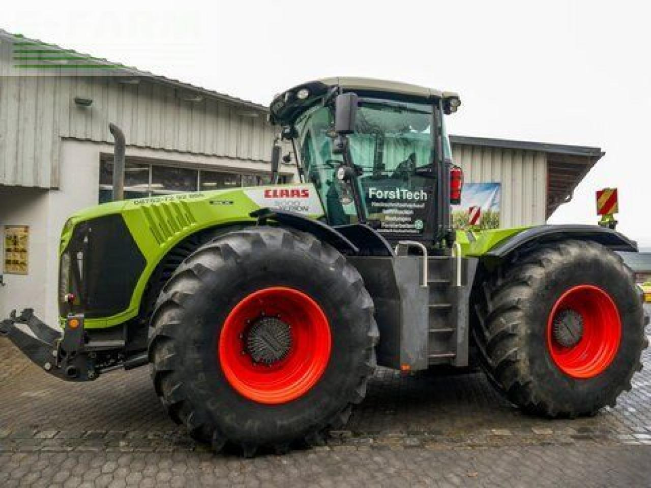 Tractor CLAAS xerion 4500 trac vc TRAC VC