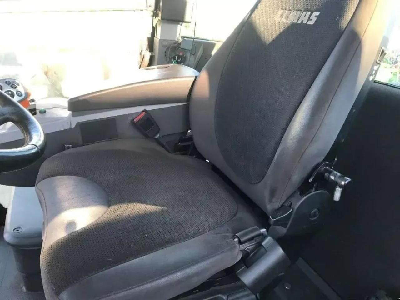 Tractor CLAAS xerion 4500 vc