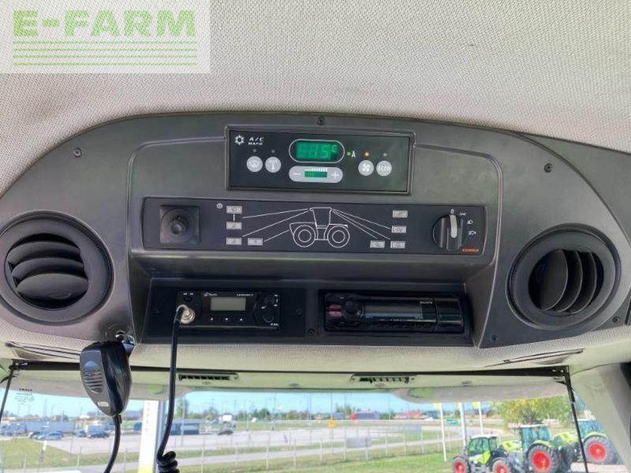 Tractor CLAAS xerion 5000