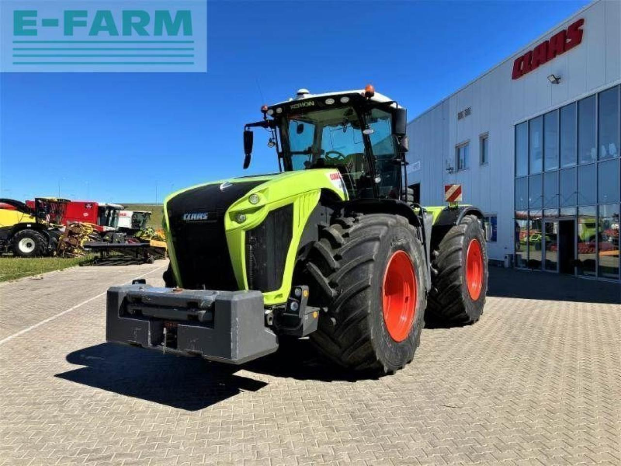 Tractor CLAAS xerion 5000