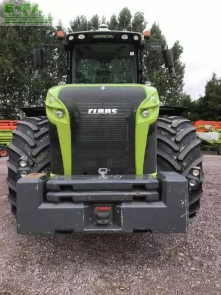 Tractor CLAAS xerion 5000 trac TRAC