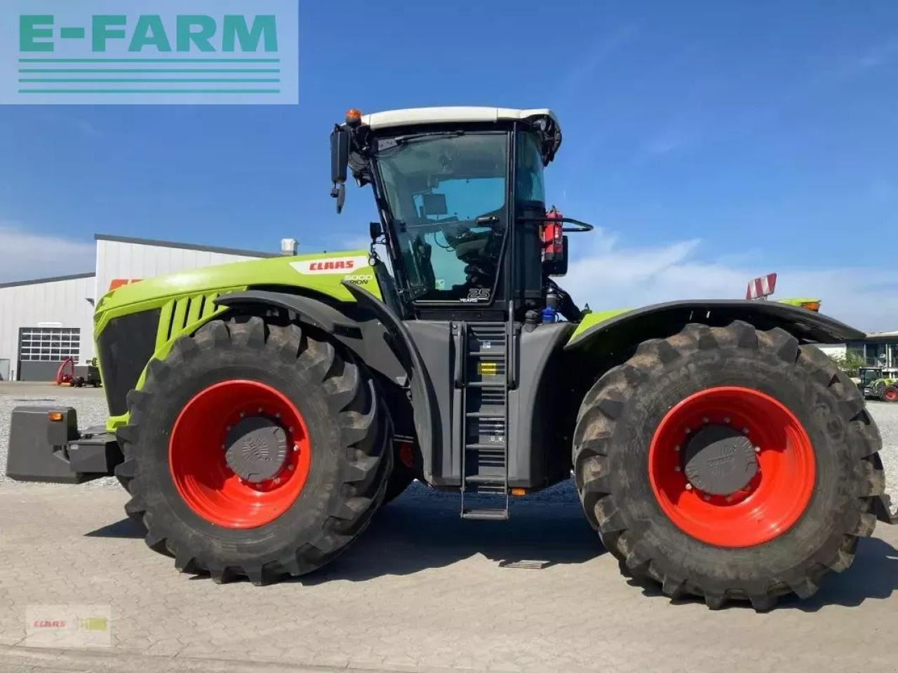 Tractor CLAAS xerion 5000 trac TRAC