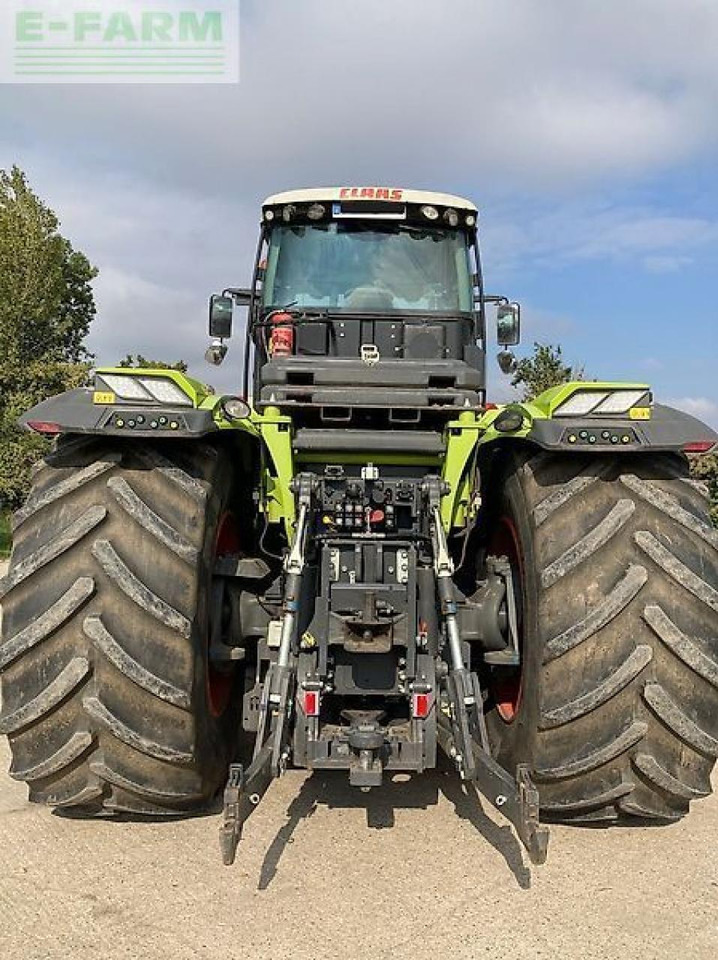 Tractor CLAAS xerion 5000 trac TRAC