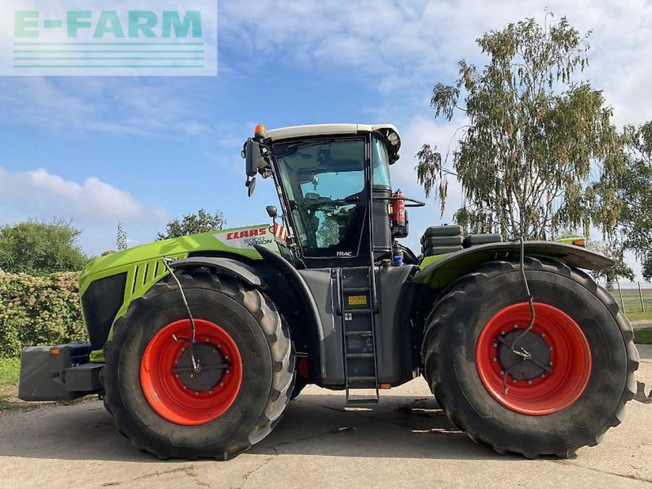 Tractor CLAAS xerion 5000 trac TRAC