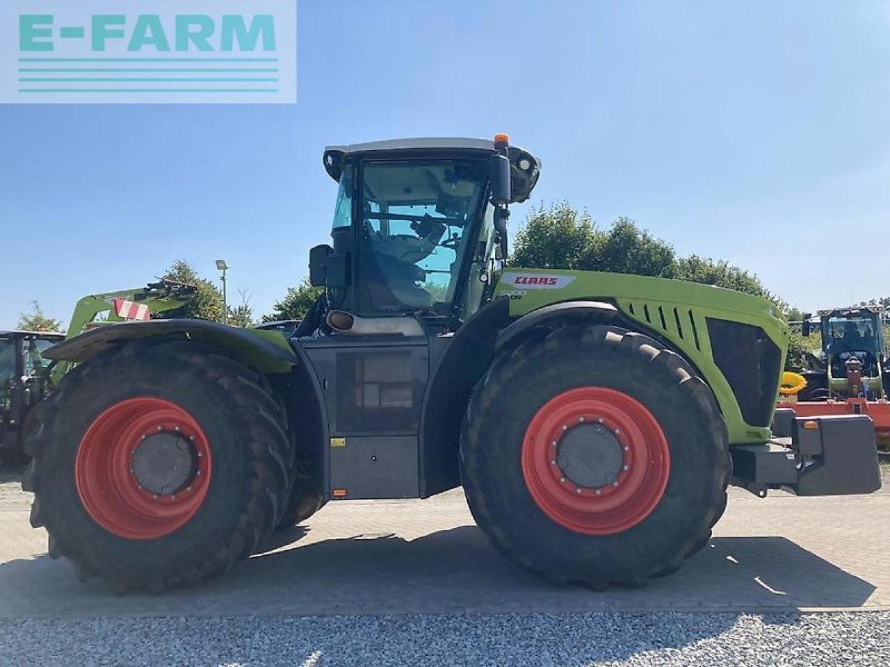 Tractor CLAAS xerion 5000 trac TRAC