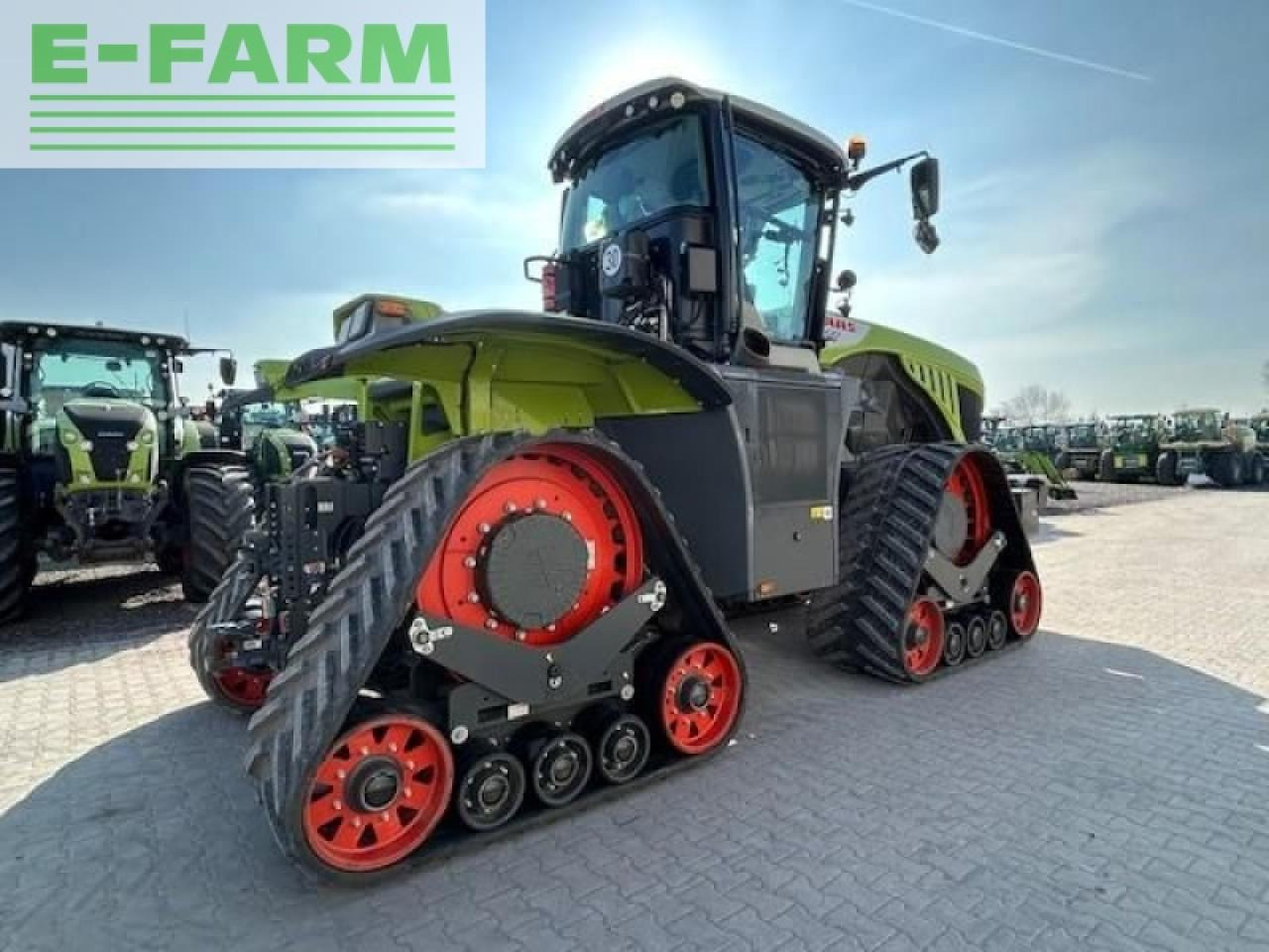 Tractor CLAAS xerion 5000 trac ts