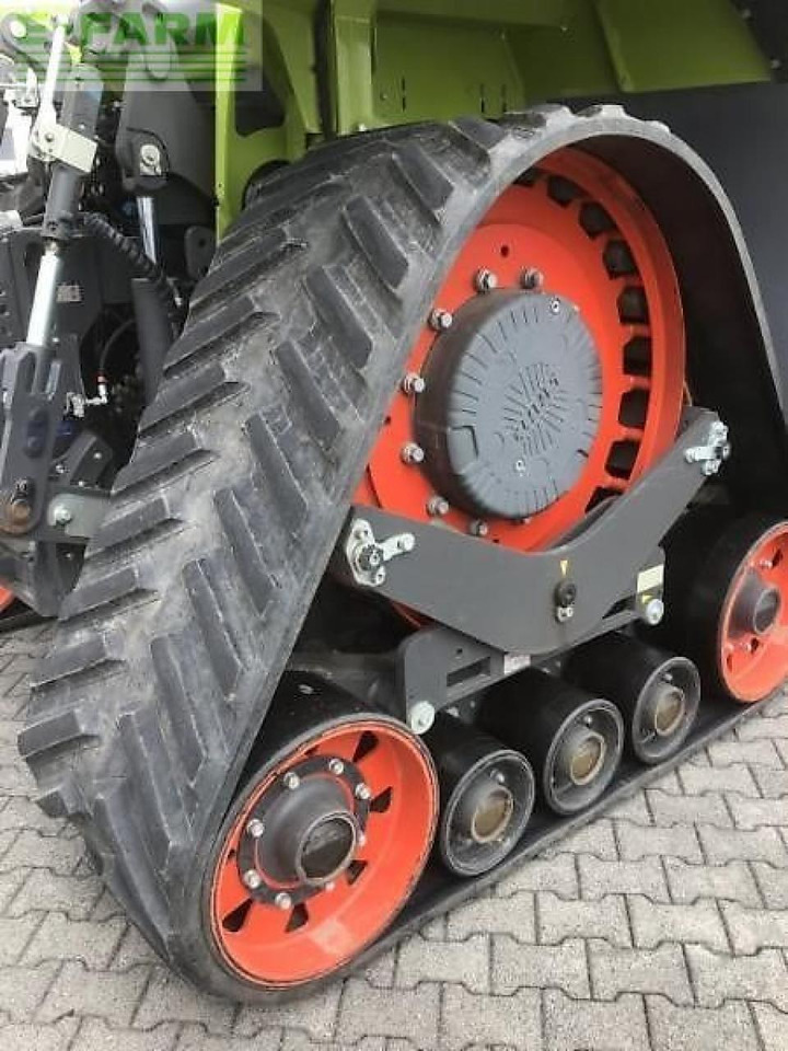 Tractor CLAAS xerion 5000 trac ts TRAC TS