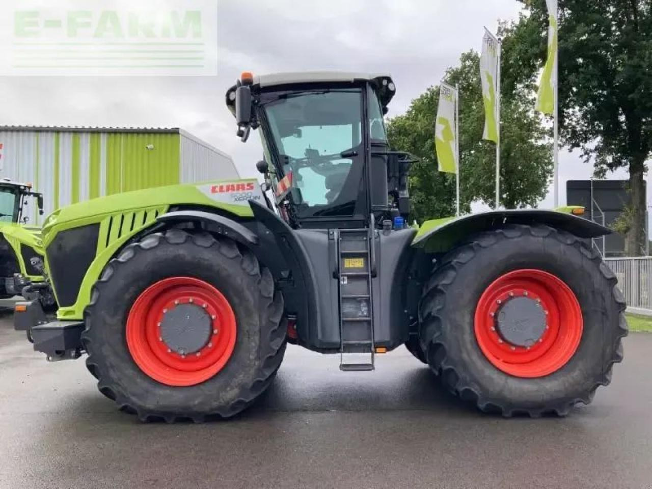 Tractor CLAAS xerion 5000 trac vc TRAC VC