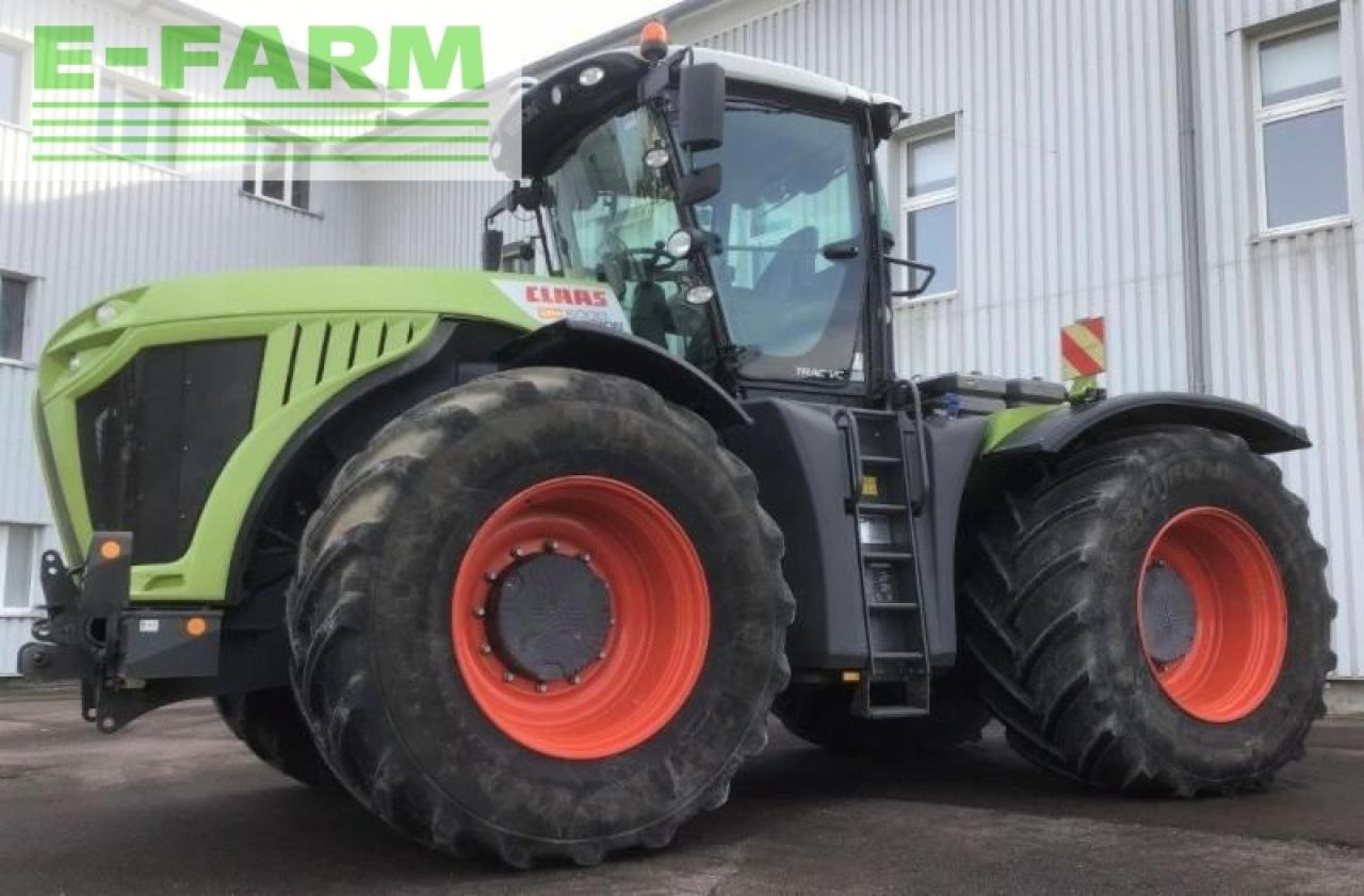 Tractor CLAAS xerion 5000 trac vc TRAC VC