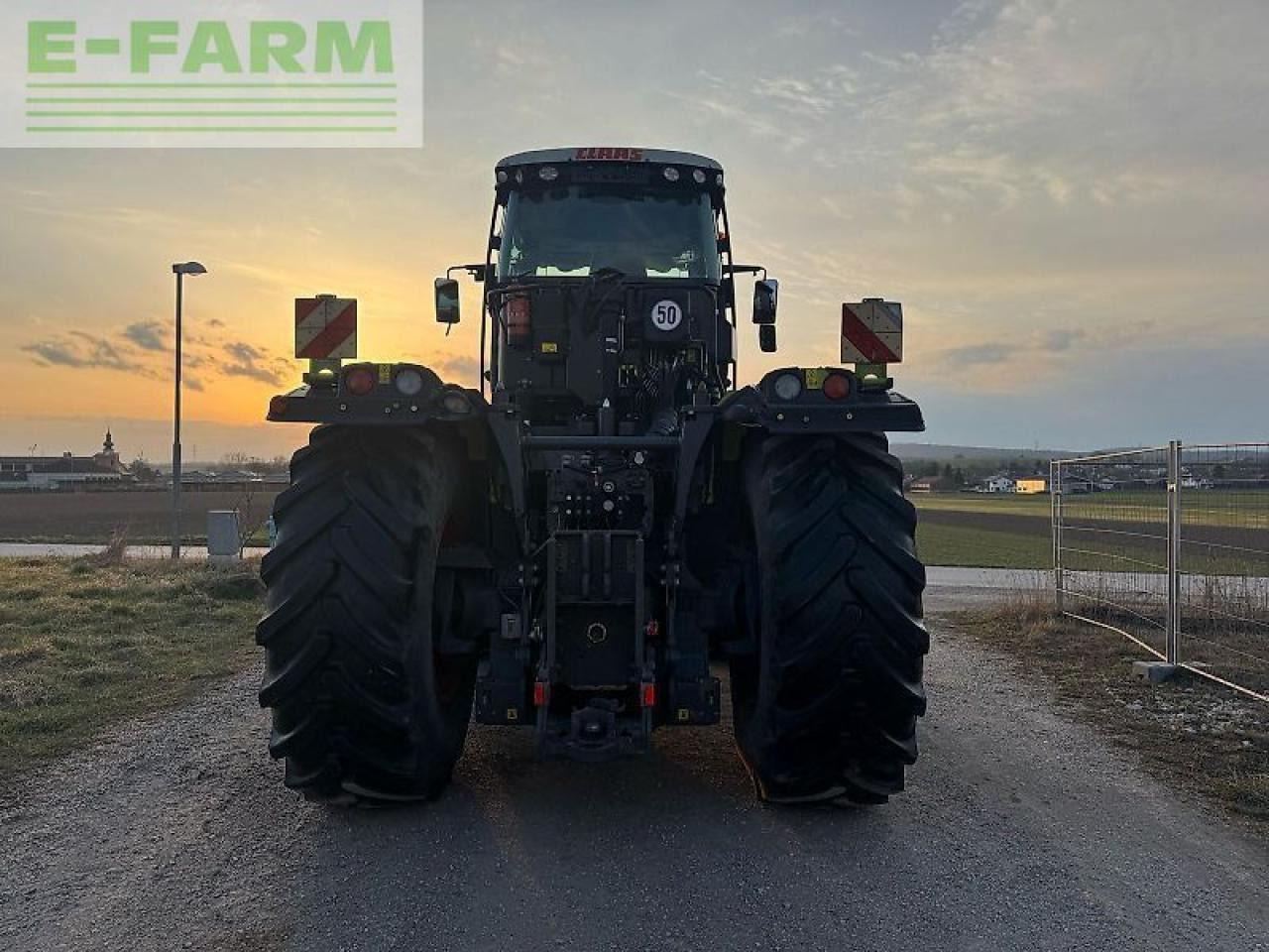 Tractor CLAAS xerion 5000 trac vc TRAC VC