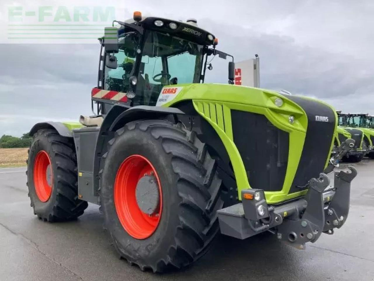 Tractor CLAAS xerion 5000 trac vc TRAC VC