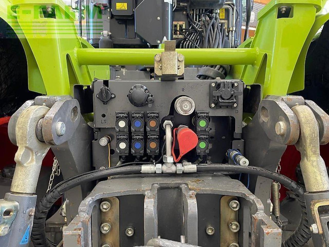 Tractor CLAAS xerion 5000 trac vc TRAC VC