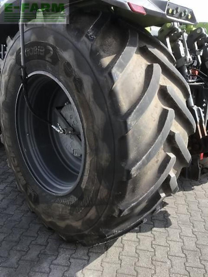 Tractor CLAAS xerion 5000 trac vc TRAC VC