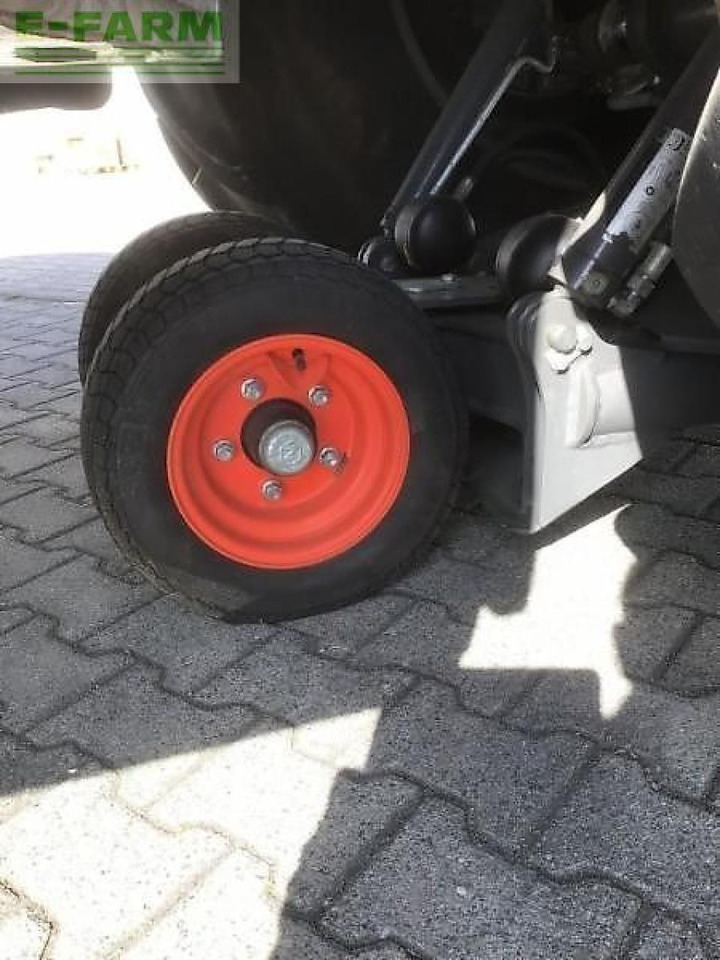 Tractor CLAAS xerion 5000 trac vc TRAC VC