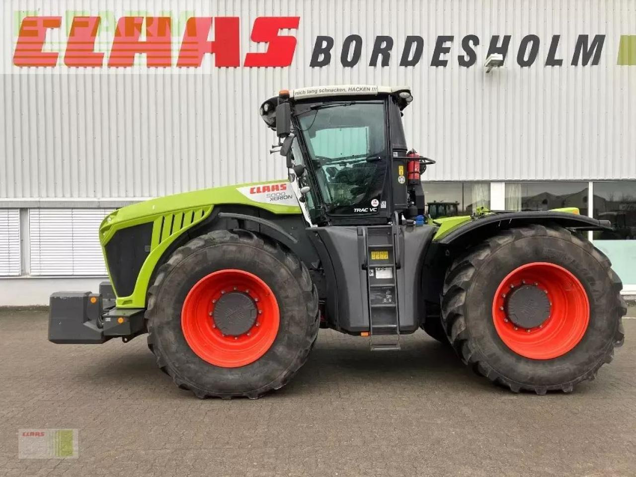 Tractor CLAAS xerion 5000 trac vc TRAC VC