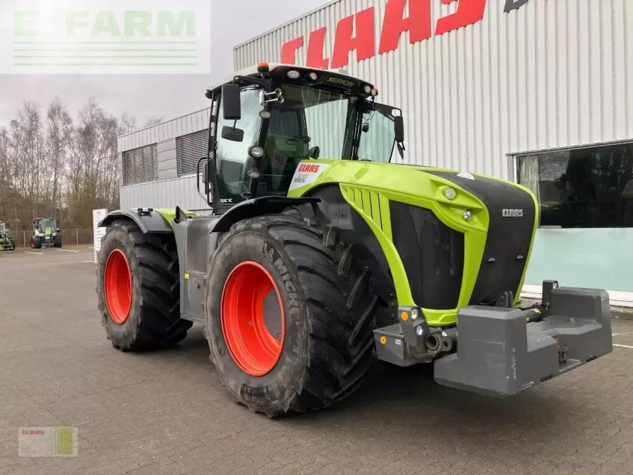 Tractor CLAAS xerion 5000 trac vc TRAC VC