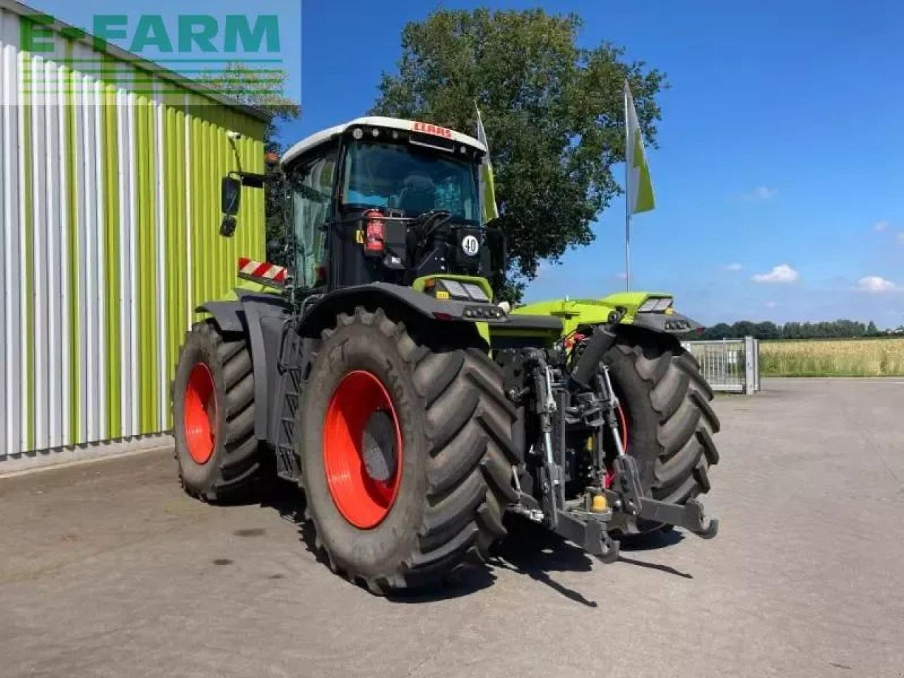 Tractor CLAAS xerion 5000 trac vc TRAC VC
