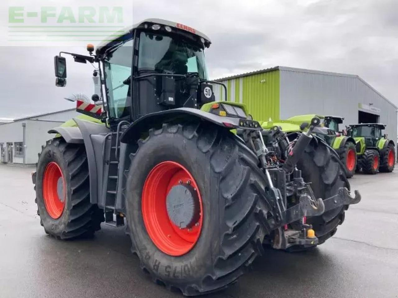 Tractor CLAAS xerion 5000 trac vc TRAC VC