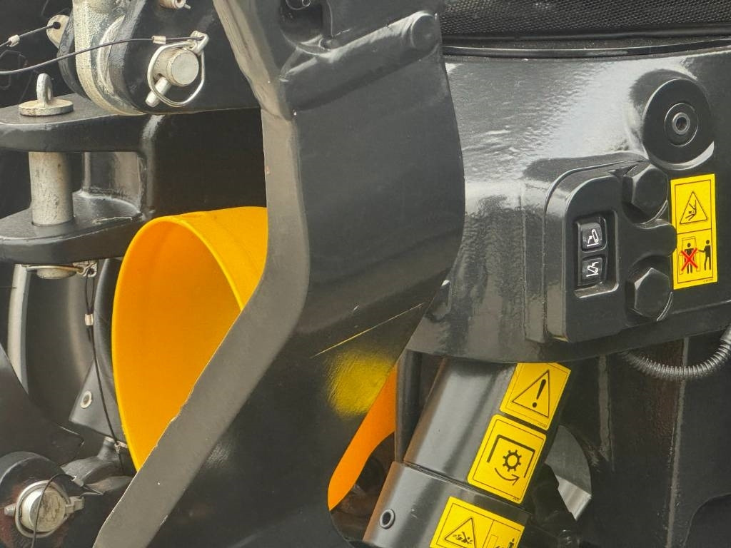 Tractor Case IH 150CVX, AFS, frontlinkage + PTO, GPS, 2023!!