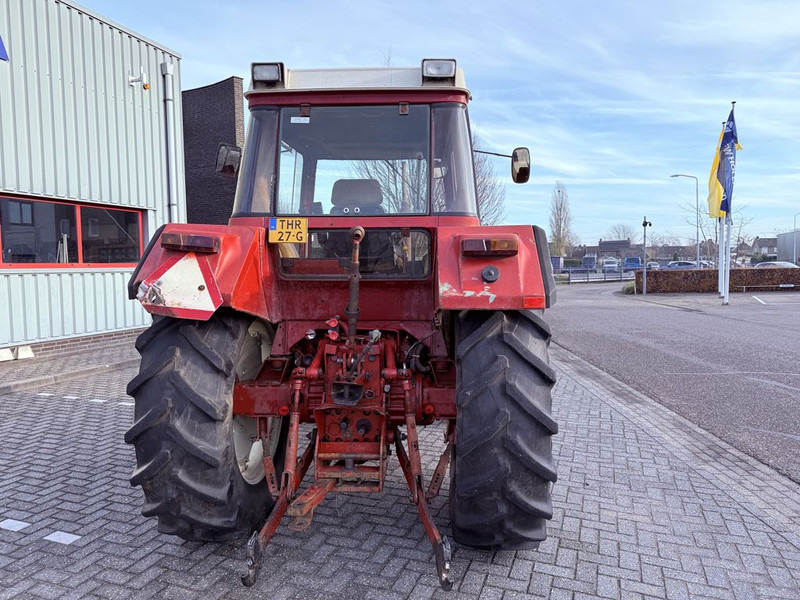 Tractor Case IH 845 XL
