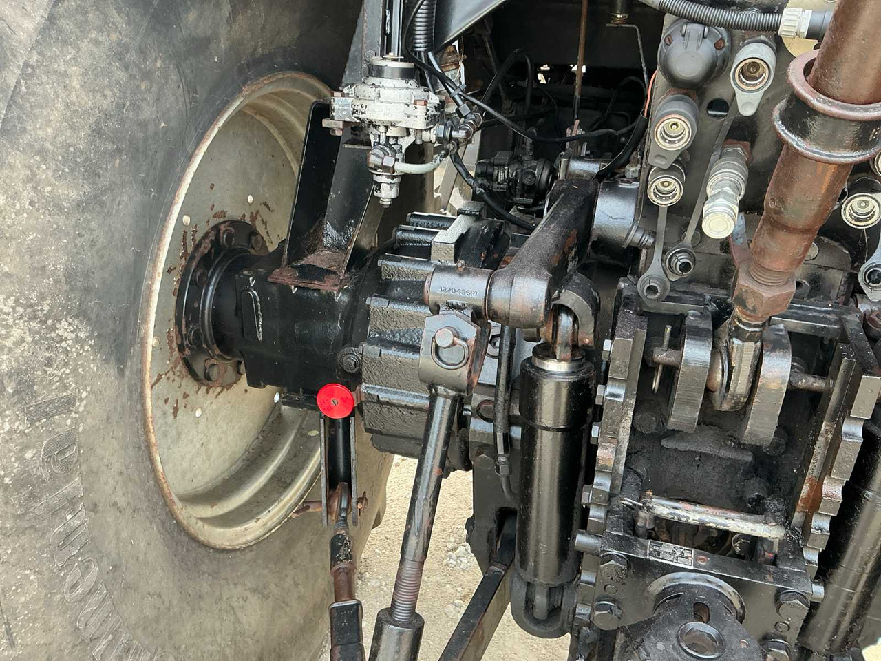 Tractor Case IH International 1455 XL