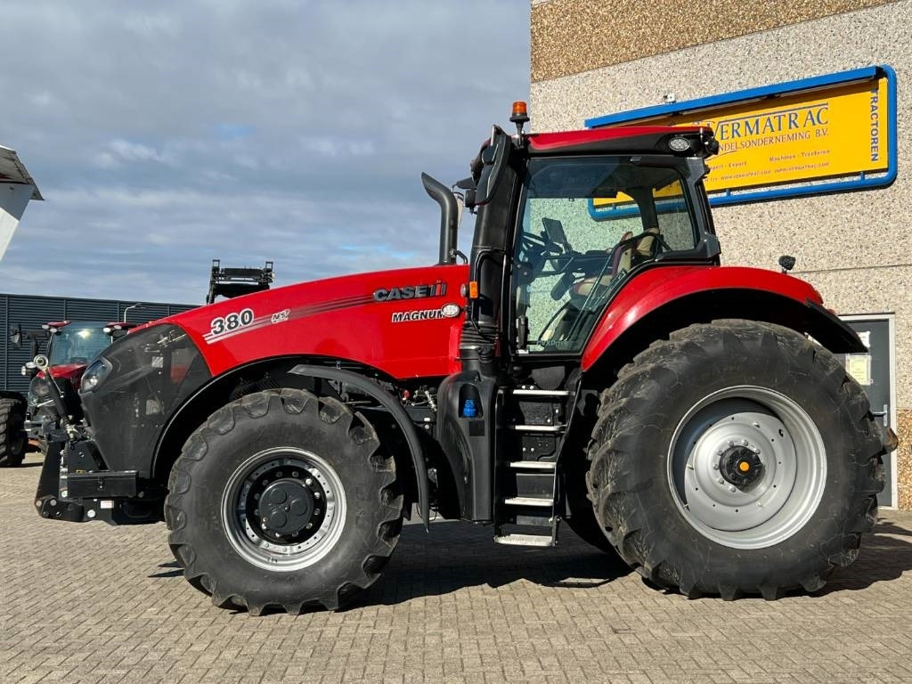 Tractor Case IH MAGNUM 380 CVX, AFS Connect, Frontlinkage, 2021!