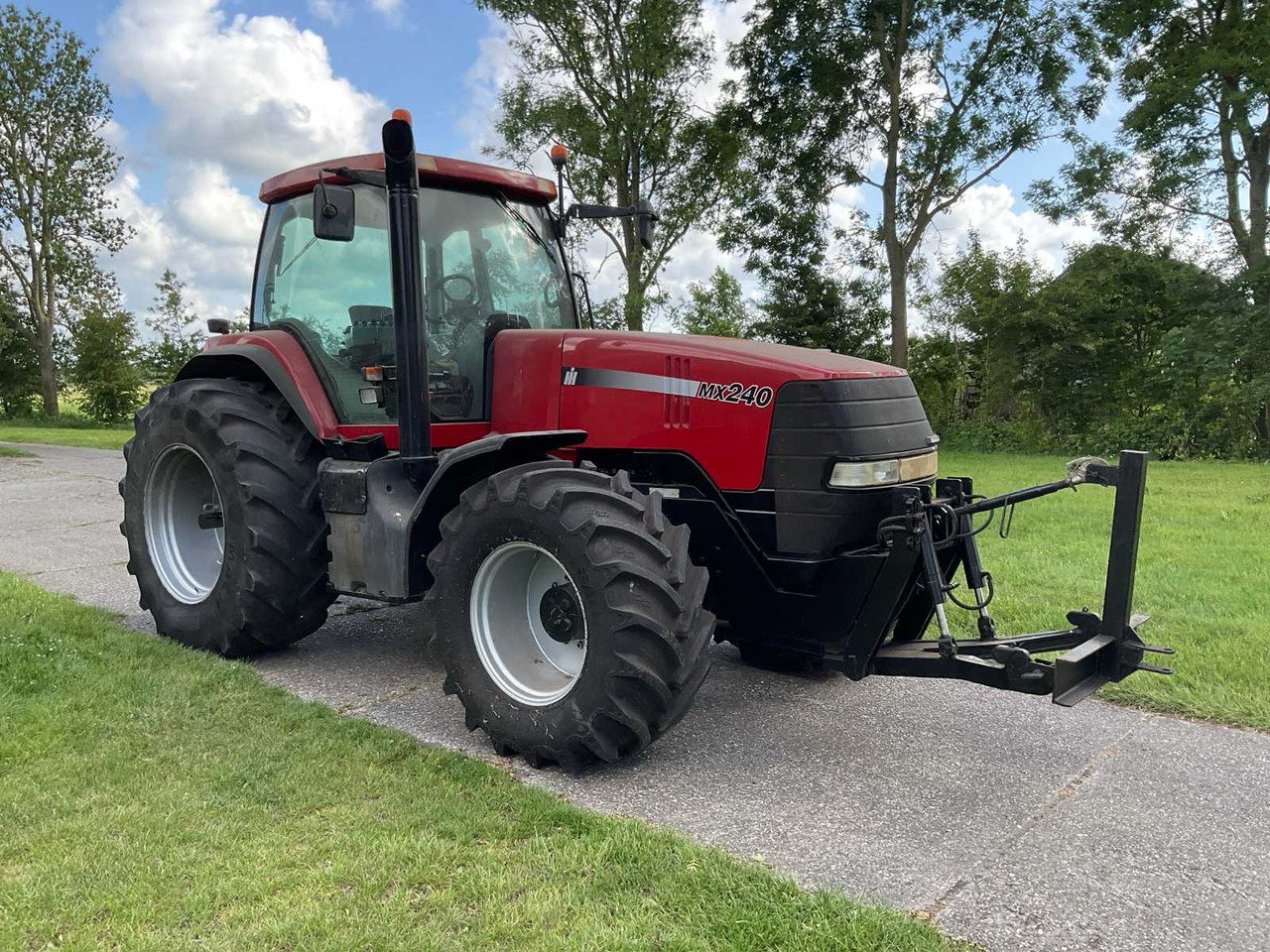 Tractor Case IH Magnum MX240