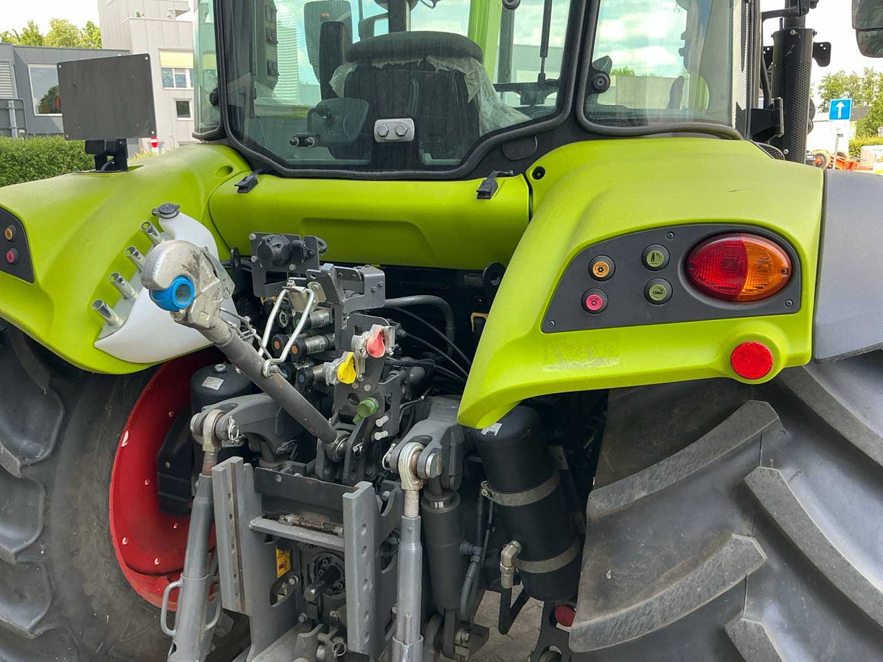 Tractor Claas 420 arion