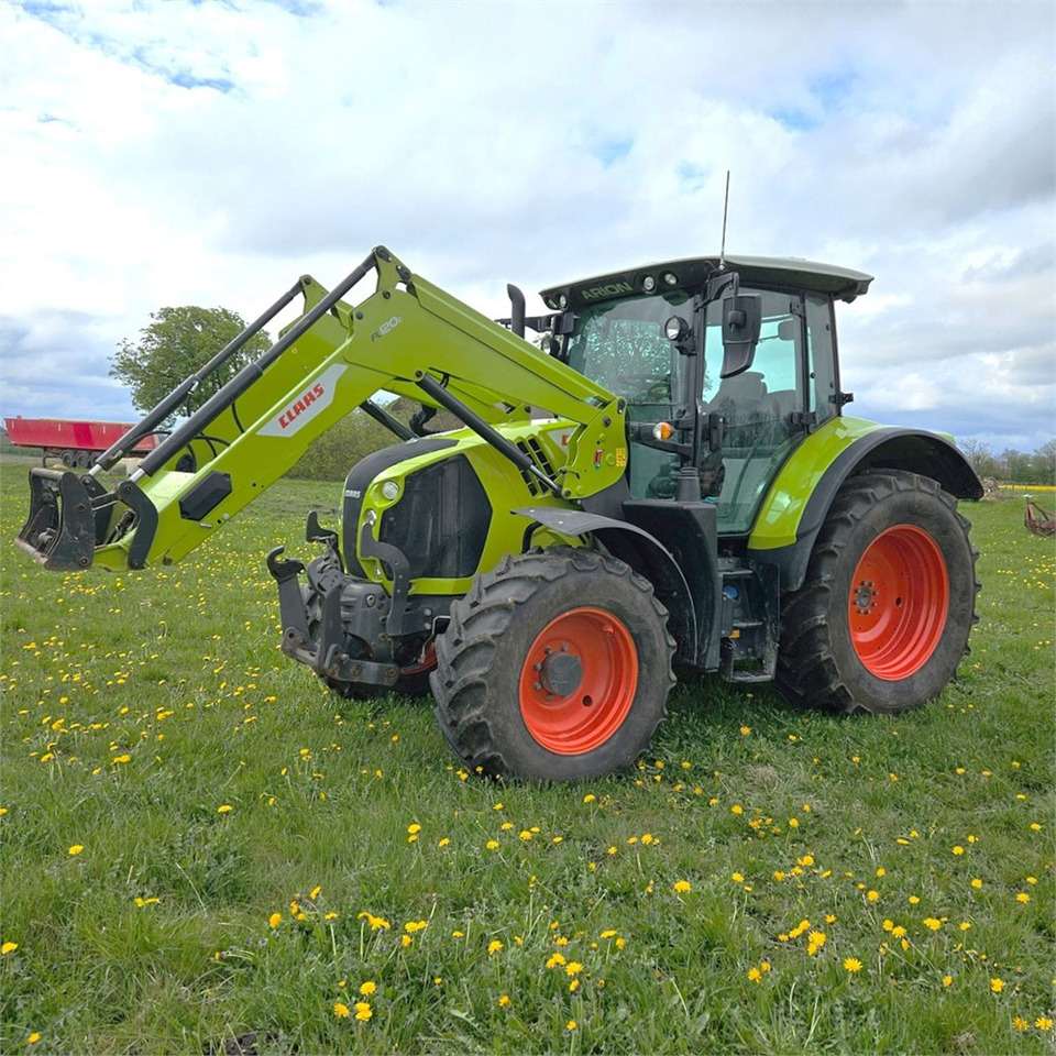 Tractor Claas 530 Arion