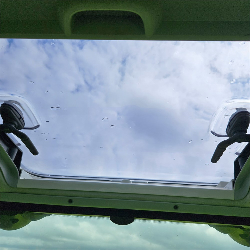 Tractor Claas 530 Arion