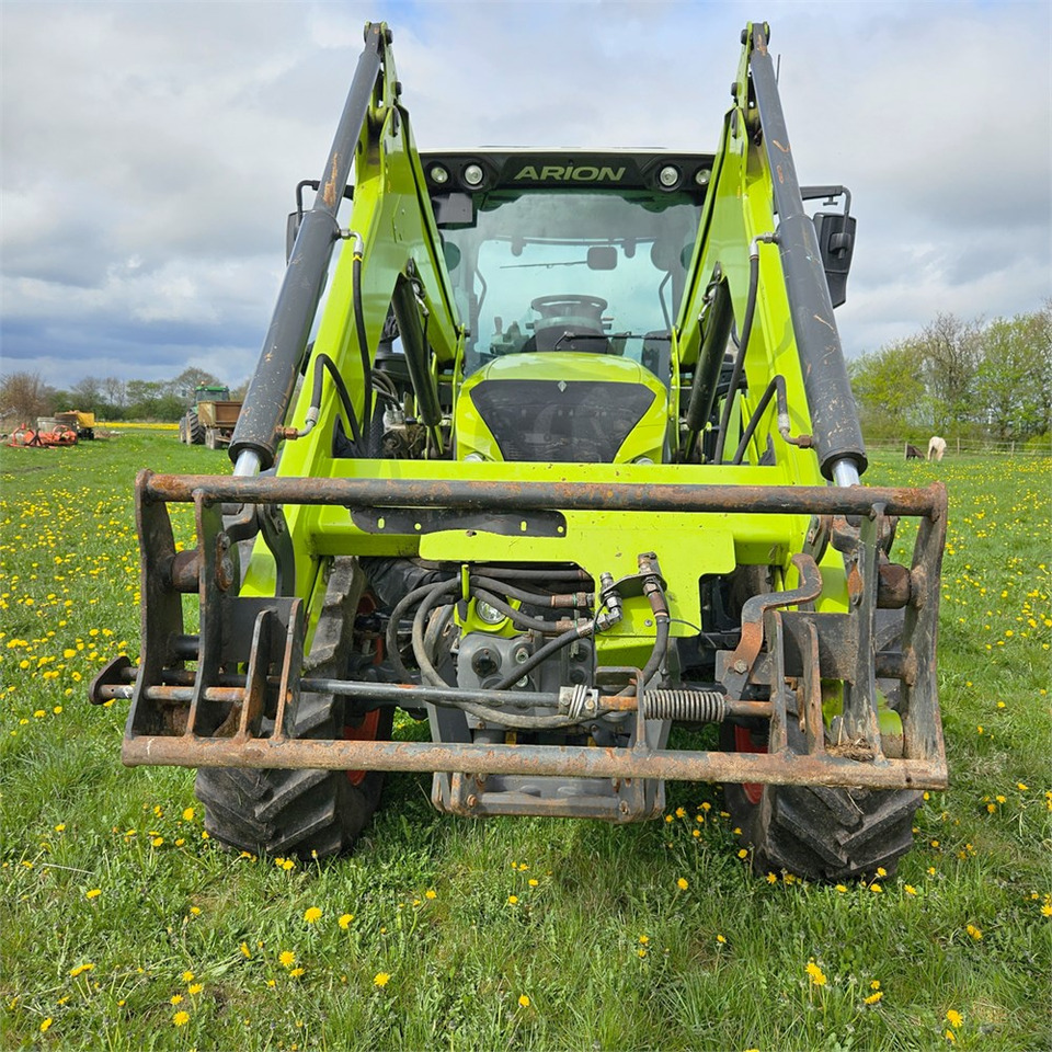 Tractor Claas 530 Arion