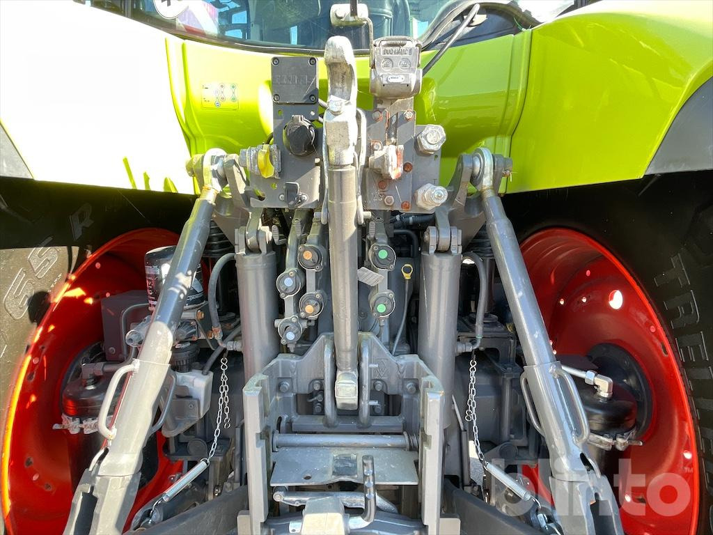 Tractor Claas 650 CIS + mit Claas FL 150 Frontlader