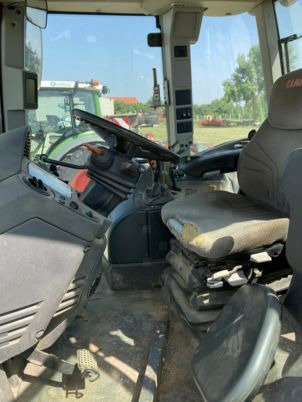Tractor Claas ARES 697 ATZ
