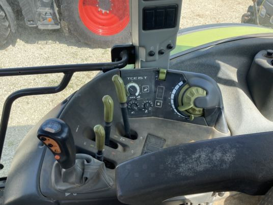 Tractor Claas ARES 697 ATZ