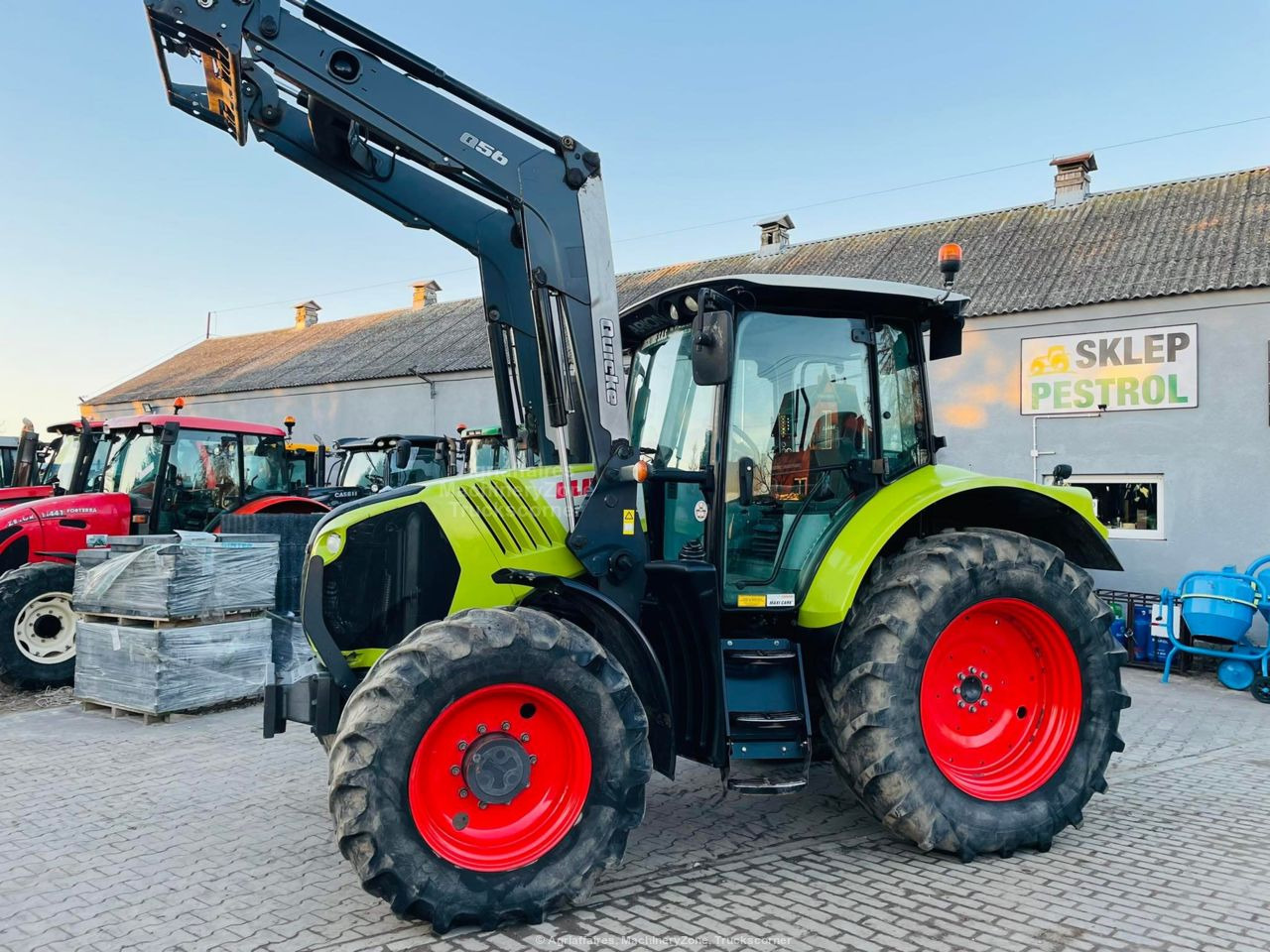 Tractor Claas ARION