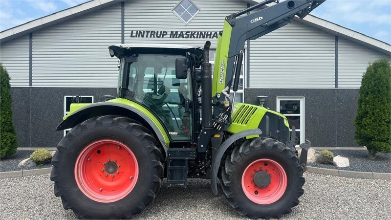 Tractor Claas ARION 550 CEBIS Med frontlæsser og frontlift