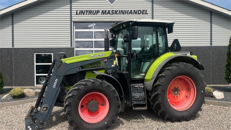 Tractor Claas ARION 550 CEBIS Med frontlæsser og frontlift