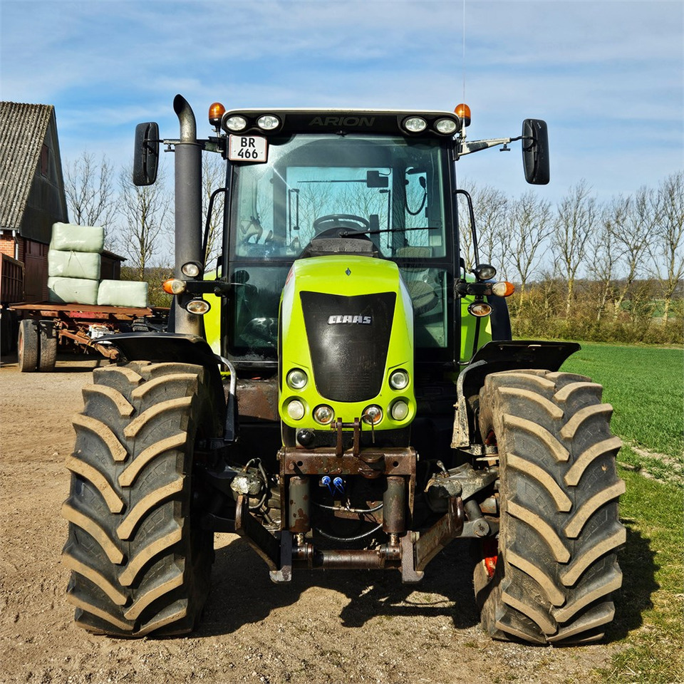 Tractor Claas ARION 640