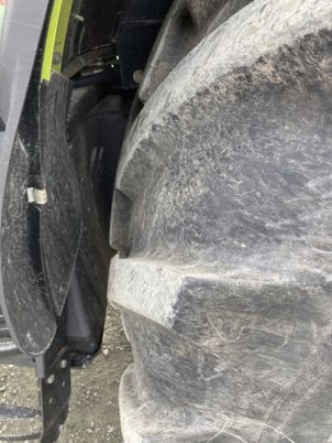 Tractor Claas ARION 640 CEBIS