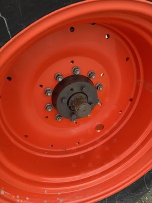 Tractor Claas ARION 640 CEBIS