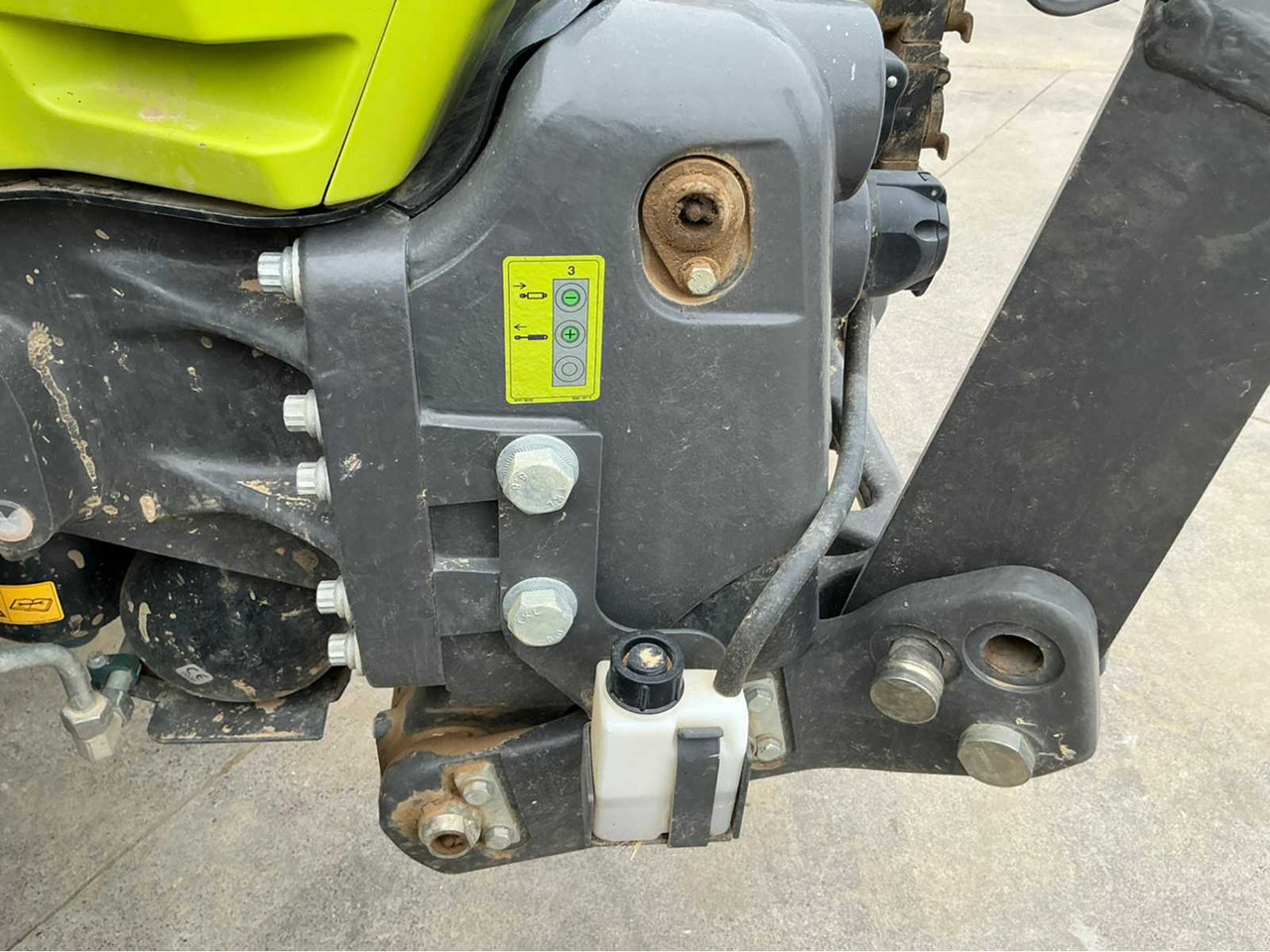 Tractor Claas ARION 660