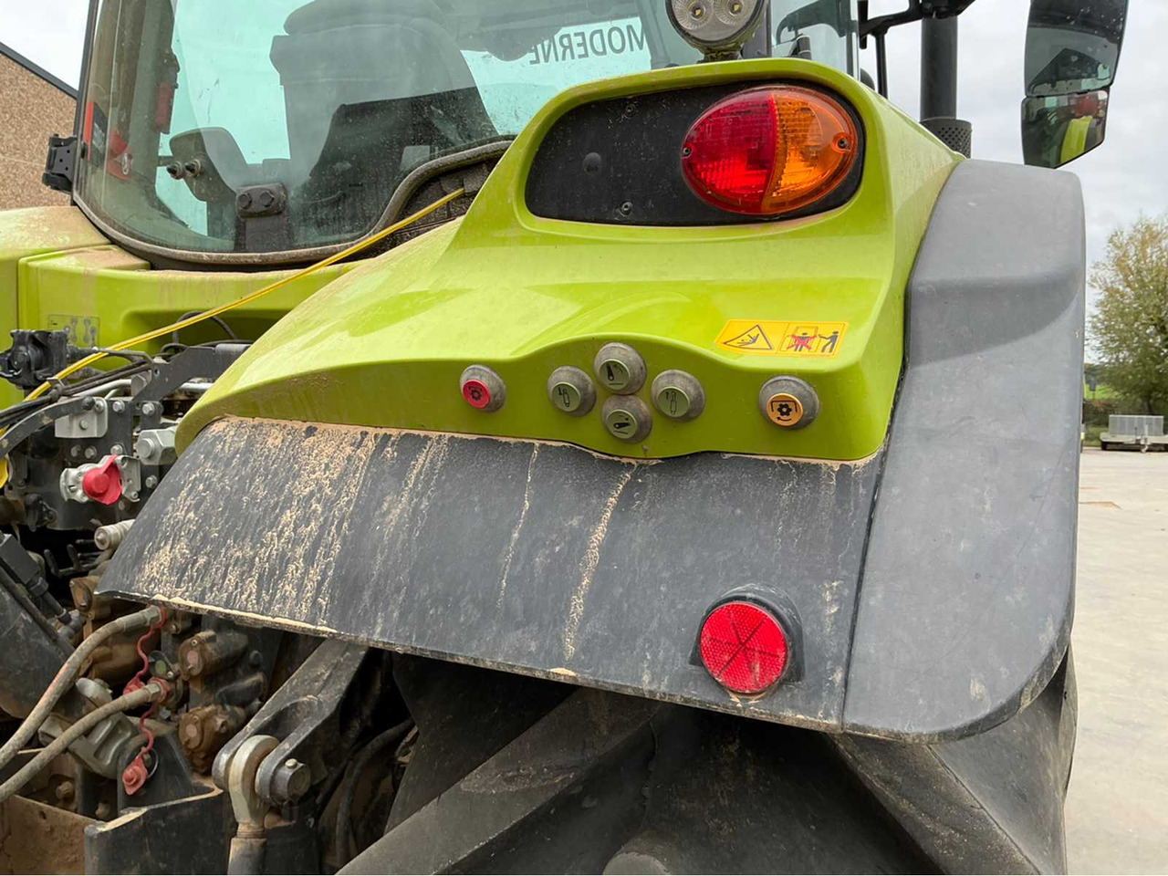 Tractor Claas ARION 660