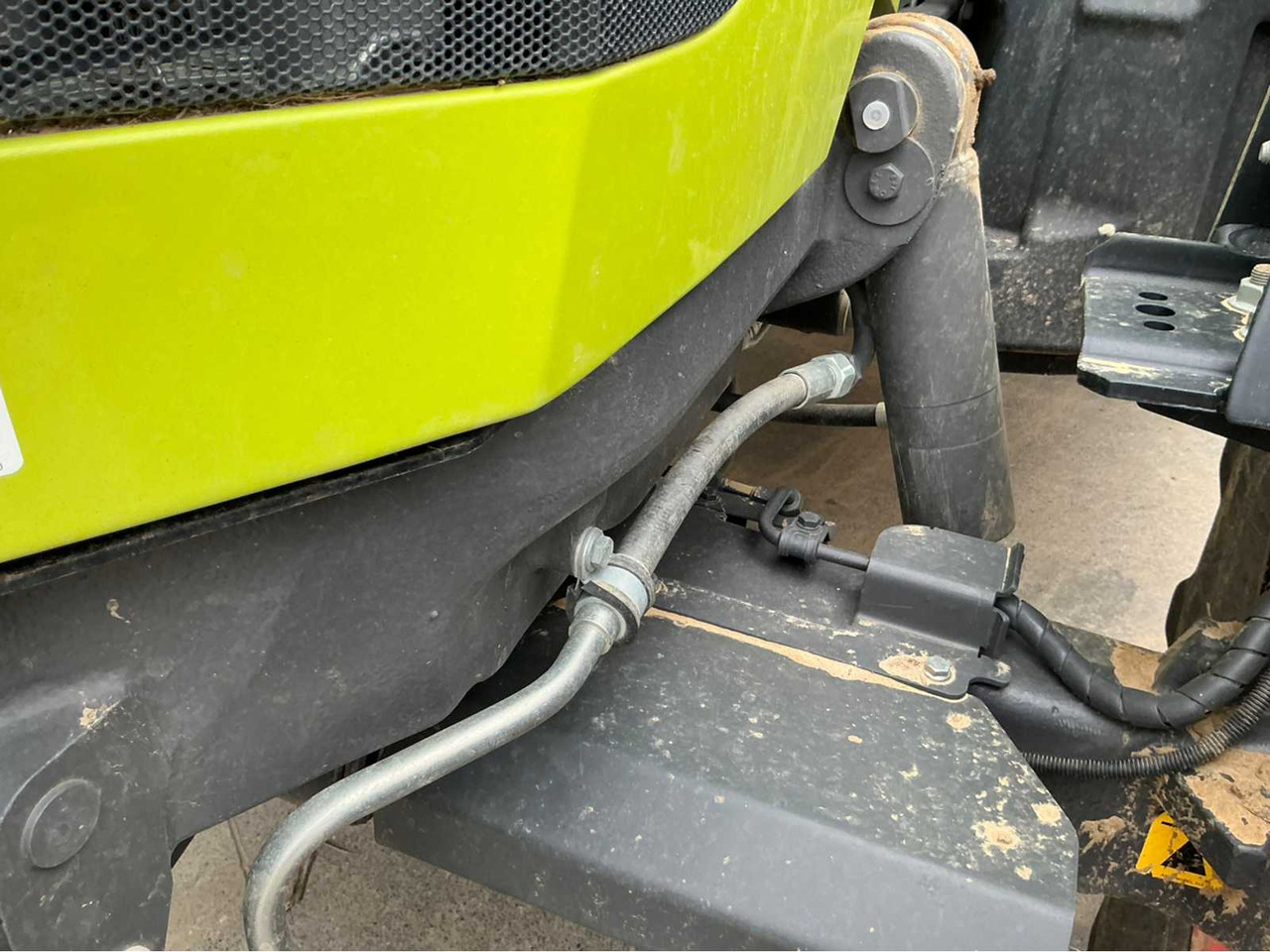 Tractor Claas ARION 660