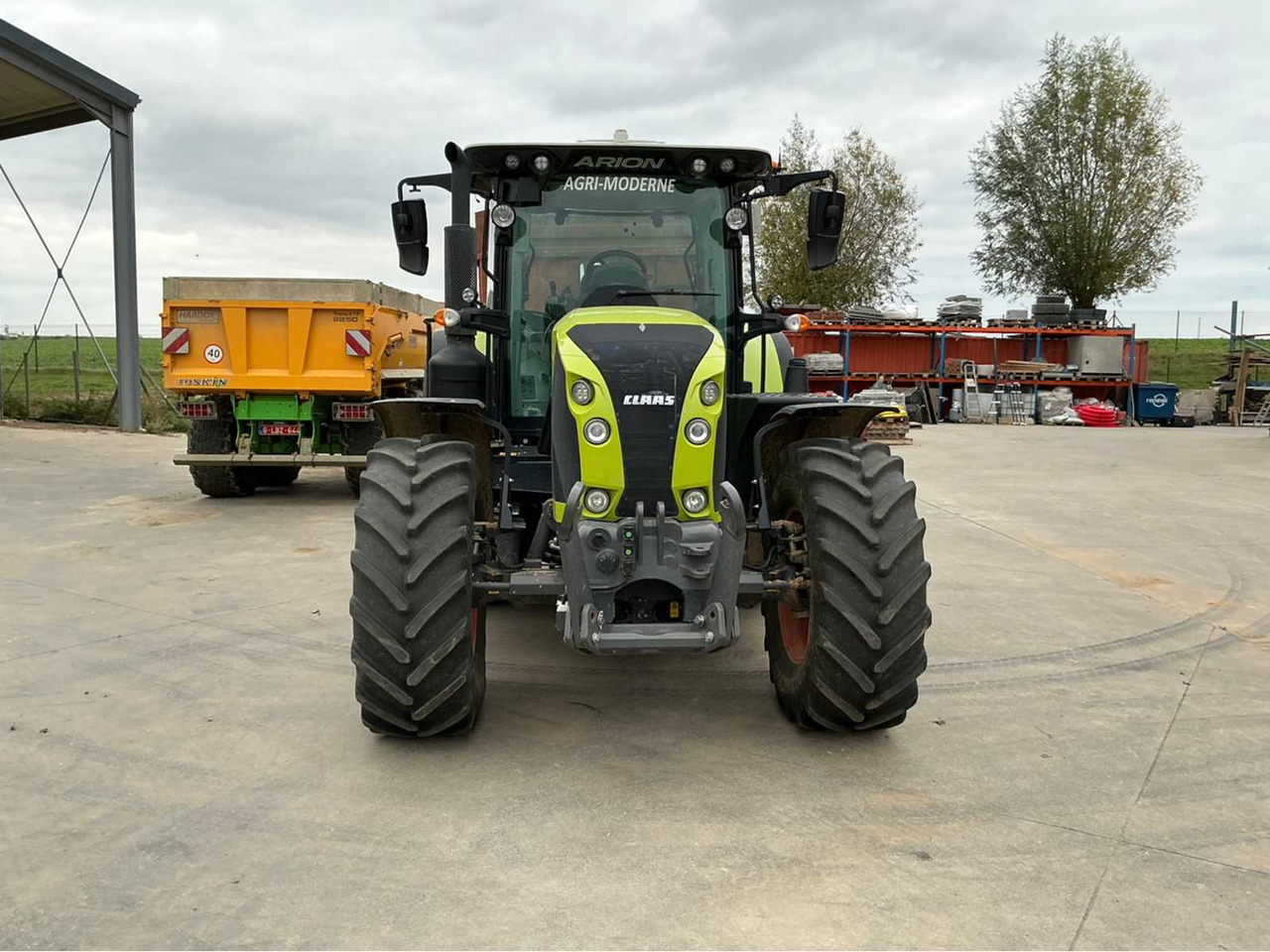 Tractor Claas ARION 660